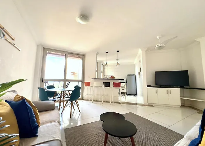 Cabo Frio - Conforto pra 8 PS, Praia e Natureza a sua porta, com WiFi e Garagem!